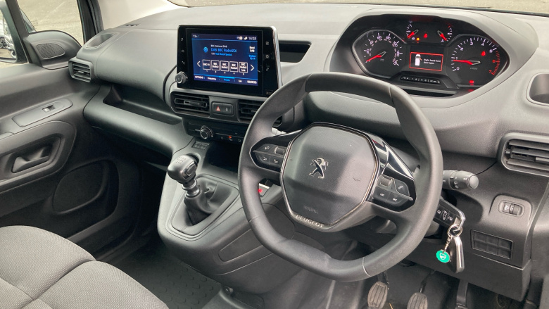 Peugeot Partner Standard Diesel 1000 1.5 BlueHDi 100 Asphalt Van